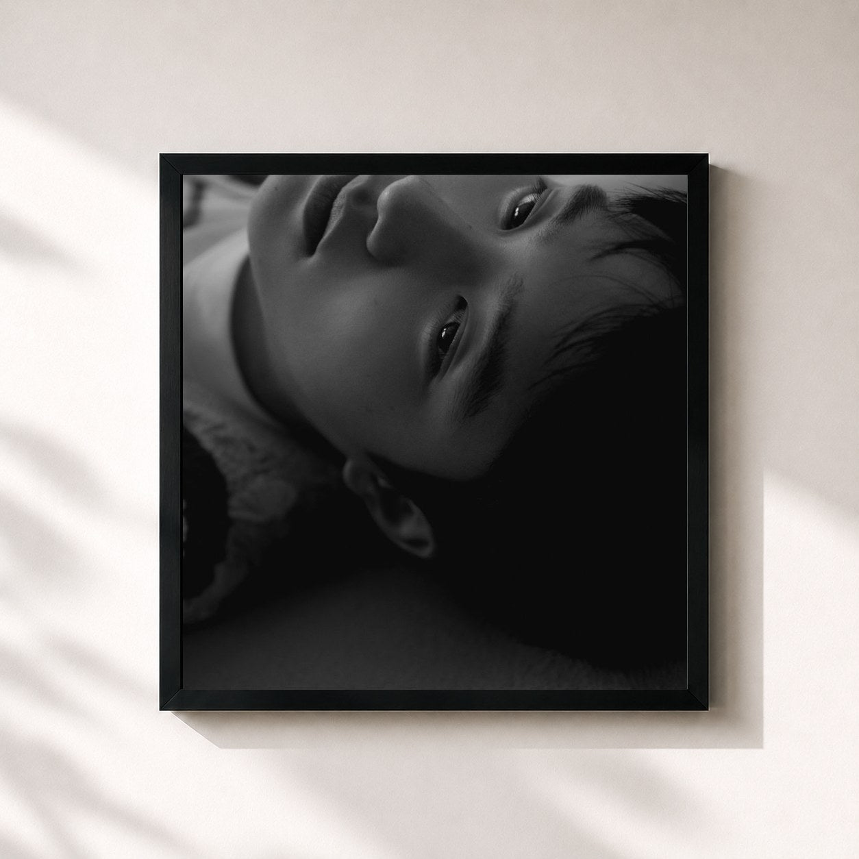 #noir Tableau carré de l'album 공감 Empathy - The 1st Mini Album de D.O., cadre noir 32x32 cm