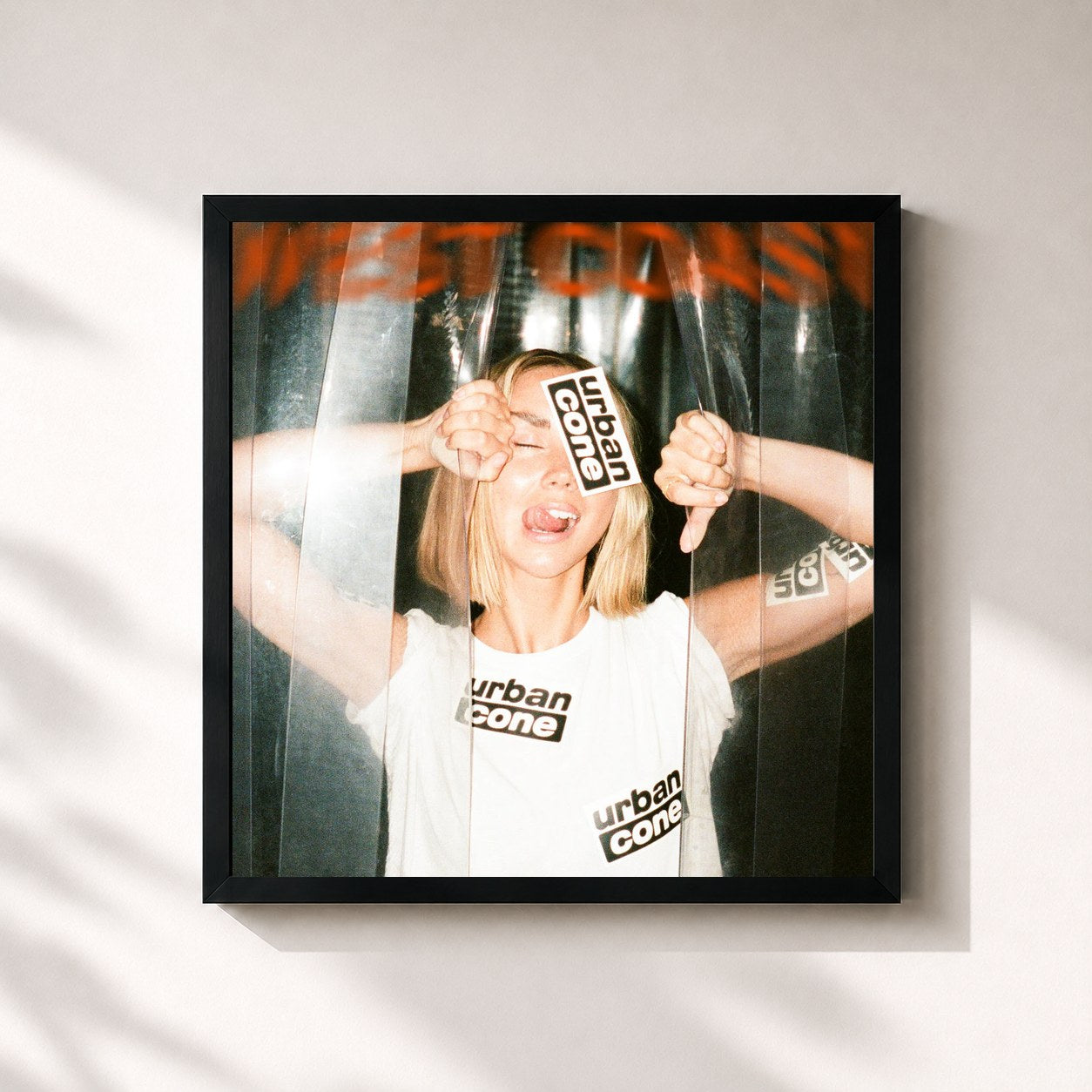 #noir Tableau carré de l'album West Coast de Urban Cone, cadre noir 32x32 cm
