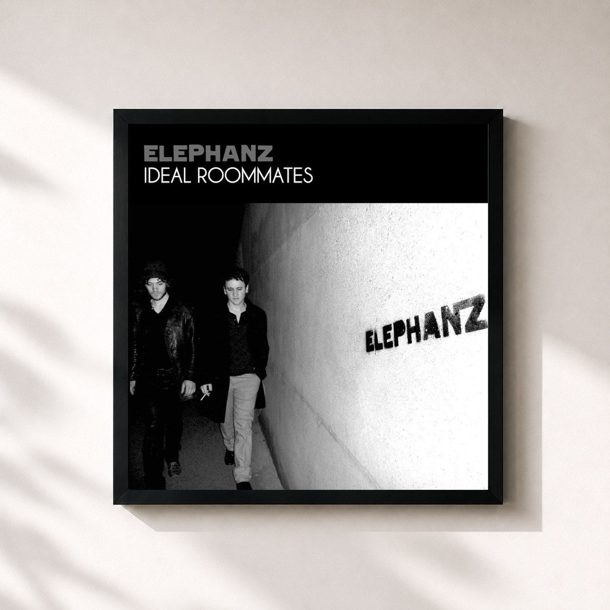 #noir Tableau carré de l'album Ideal Roommates - EP de Elephanz, cadre noir 32x32 cm