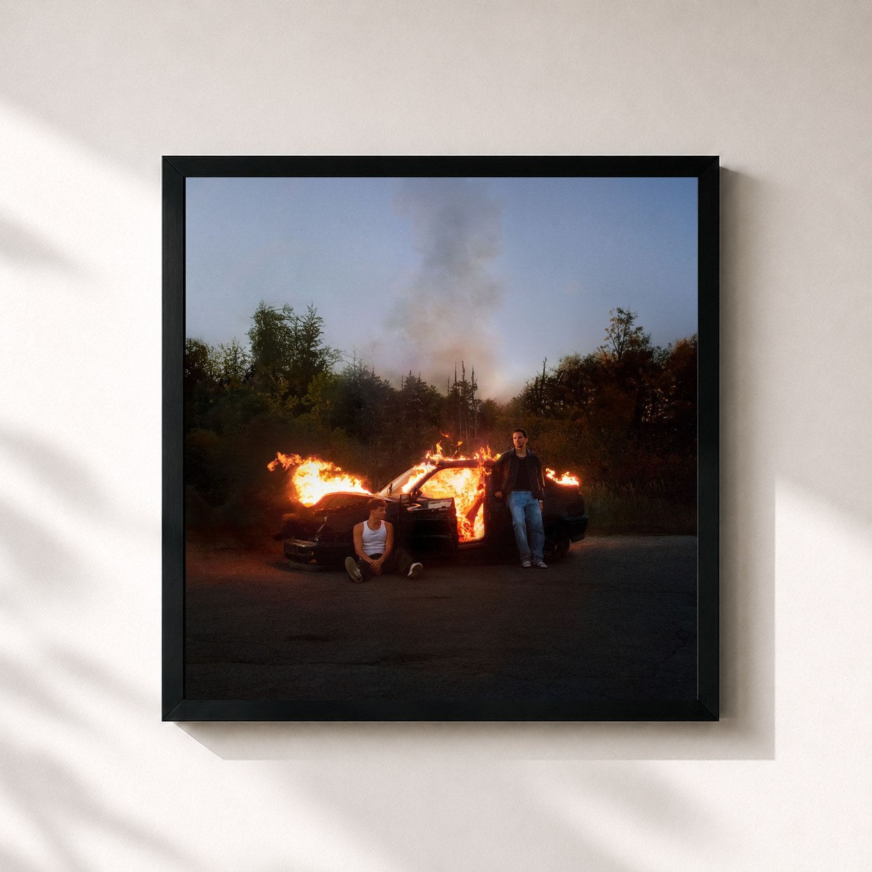 #noir Tableau carré de l'album To be honest. de O'Bros, cadre noir 32x32 cm