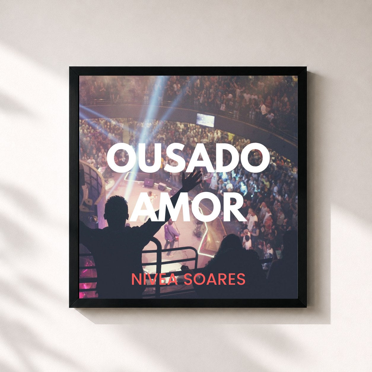 #noir Tableau carré de l'album Ousado Amor de Nivea Soares, cadre noir 32x32 cm
