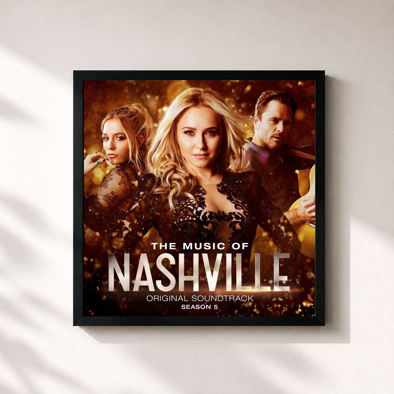 #noir Tableau carré de l'album The Music Of Nashville: Season 5 (Original Soundtrack) de Nashville Cast, cadre noir 32x32 cm