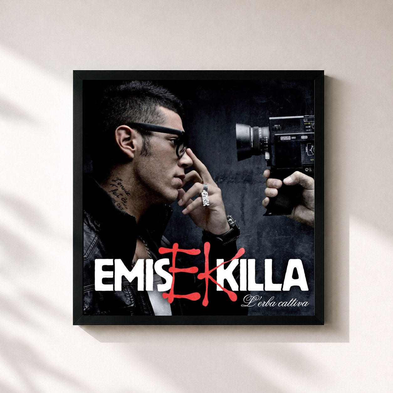 #noir Tableau carré de l'album L'erba cattiva de Emis Killa, cadre noir 32x32 cm