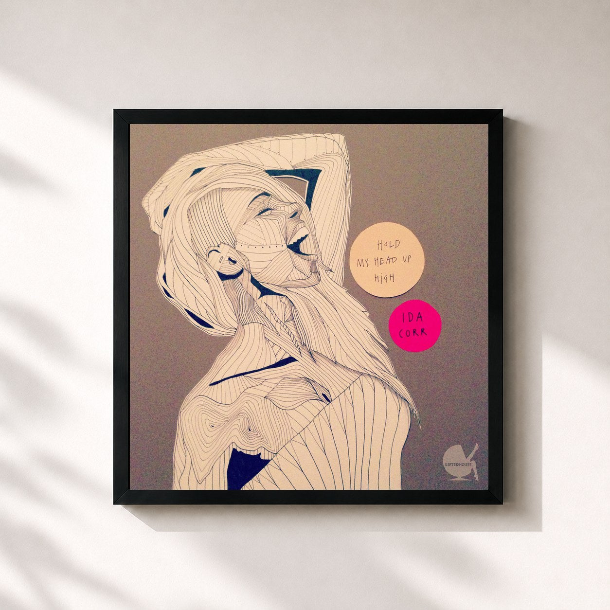 #noir Tableau carré de l'album Hold My Head up High de Ida Corr, cadre noir 32x32 cm