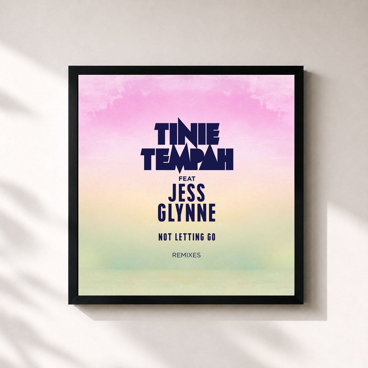 #noir Tableau carré de l'album Not Letting Go (feat. Jess Glynne) (Remixes) de Tinie Tempah, cadre noir 32x32 cm