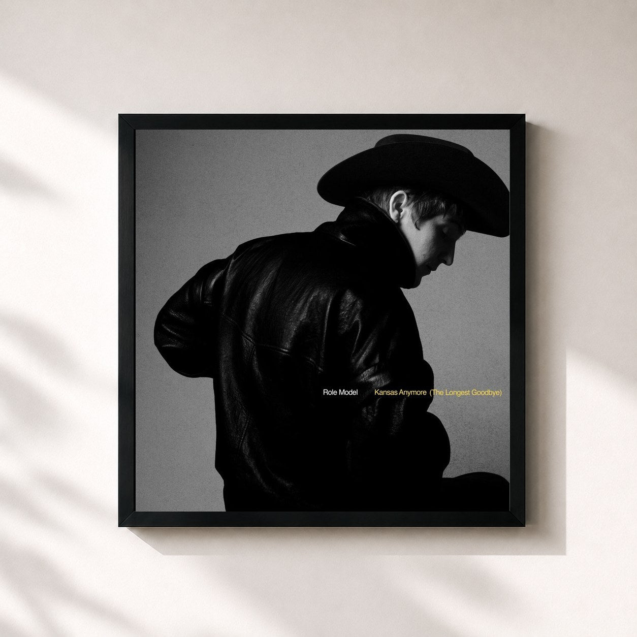 #noir Tableau carré de l'album Kansas Anymore (The Longest Goodbye) de Role Model, cadre noir 32x32 cm