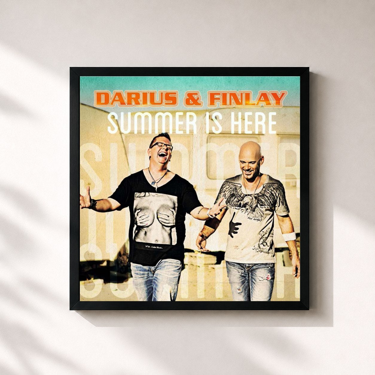#noir Tableau carré de l'album Summer Is Here de Darius & Finlay, cadre noir 32x32 cm