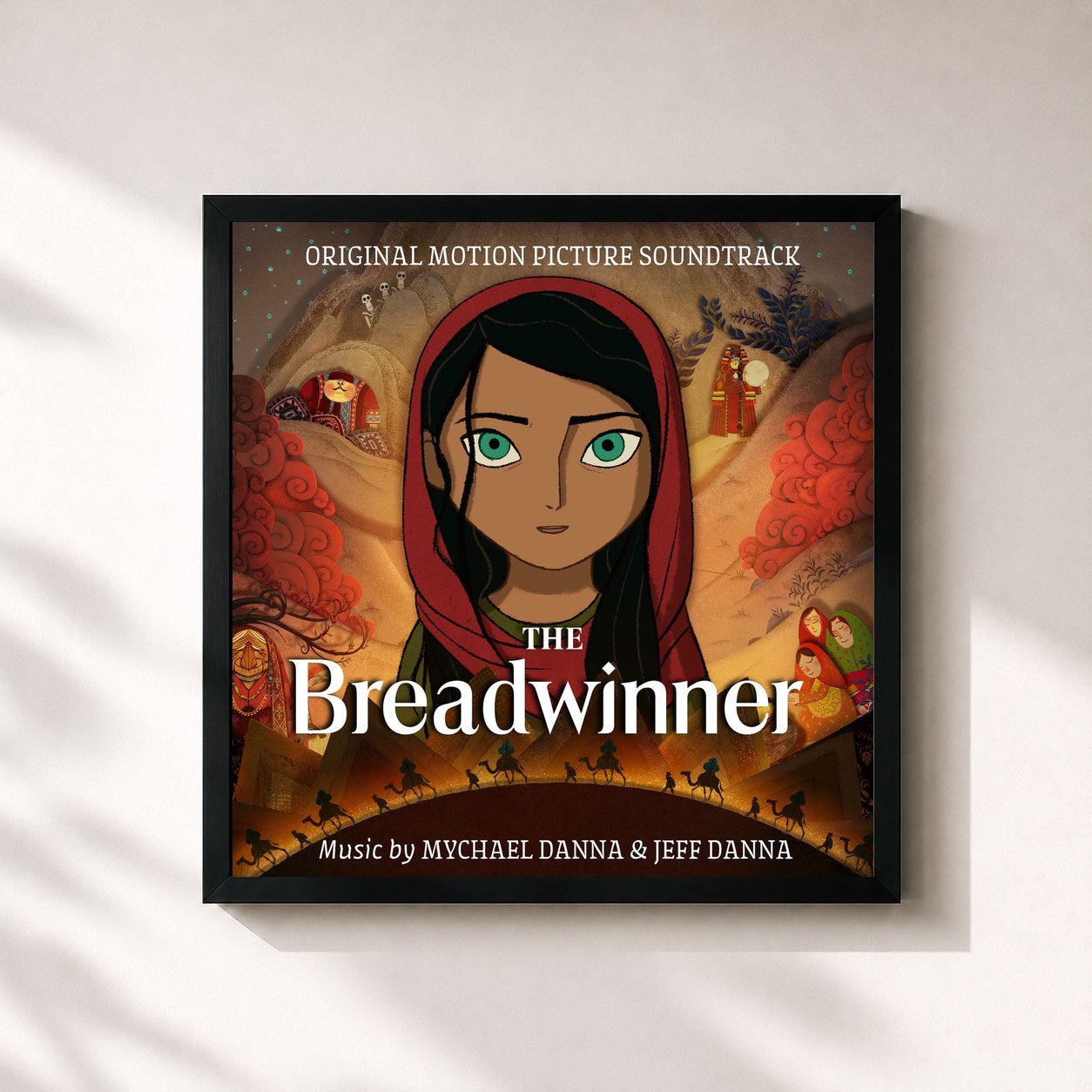 #noir Tableau carré de l'album The Breadwinner (Original Motion Picture Soundtrack) de Mychael Danna, cadre noir 32x32 cm