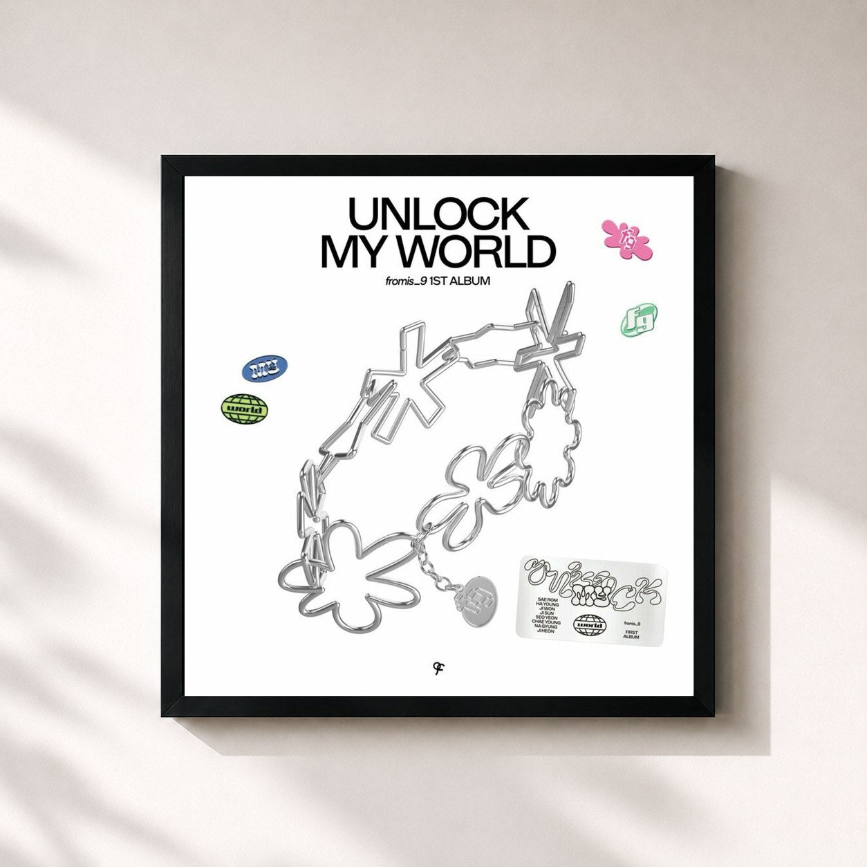 #noir Tableau carré de l'album Unlock My World de fromis_9, cadre noir 32x32 cm