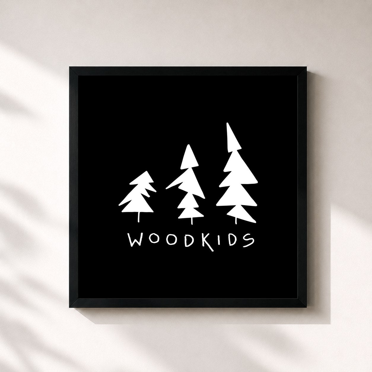 #noir Tableau carré de l'album Woodkids de OK KID, cadre noir 32x32 cm