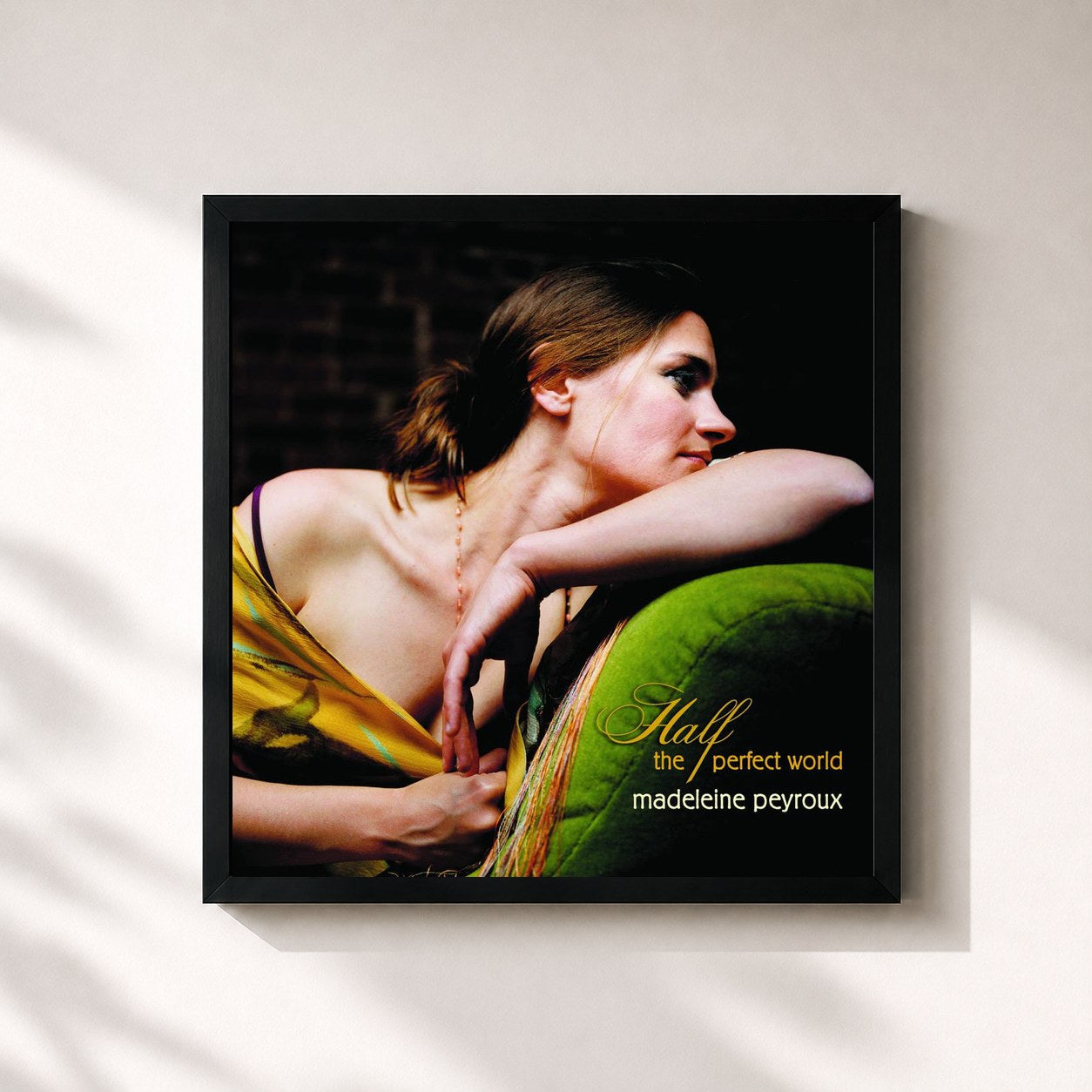 #noir Tableau carré de l'album Half The Perfect World de Madeleine Peyroux, cadre noir 32x32 cm