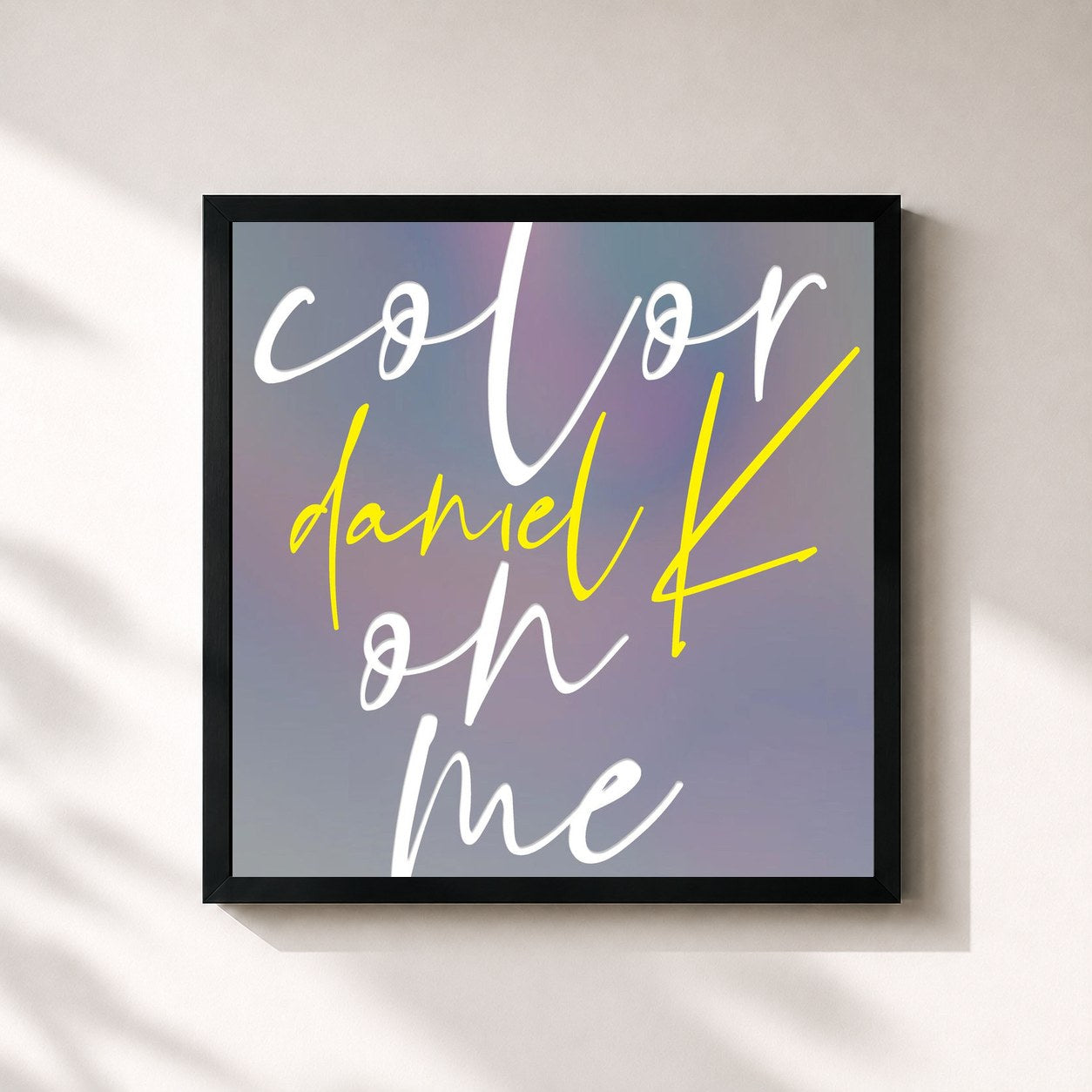 #noir Tableau carré de l'album color on me de KANGDANIEL, cadre noir 32x32 cm