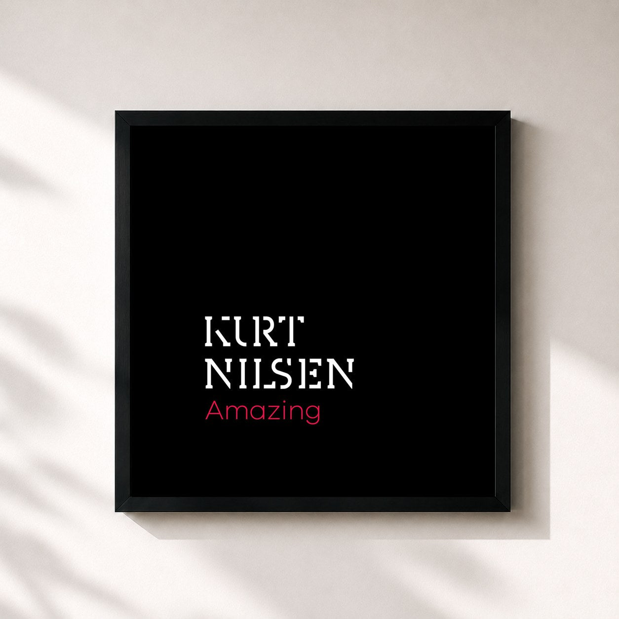 #noir Tableau carré de l'album Amazing de Kurt Nilsen, cadre noir 32x32 cm
