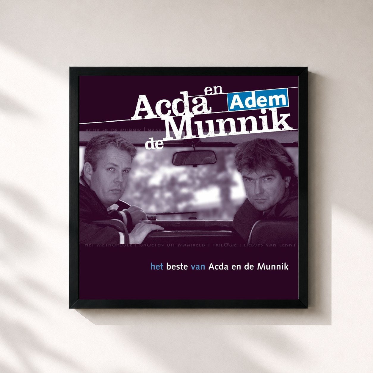 #noir Tableau carré de l'album Adem de Acda en de Munnik, cadre noir 32x32 cm