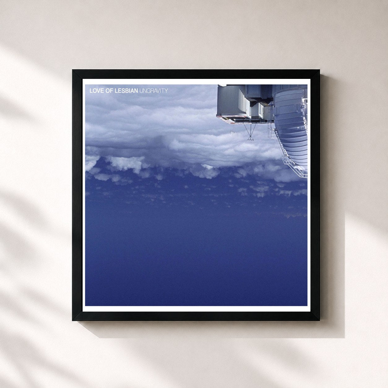#noir Tableau carré de l'album Ungravity de Love Of Lesbian, cadre noir 32x32 cm