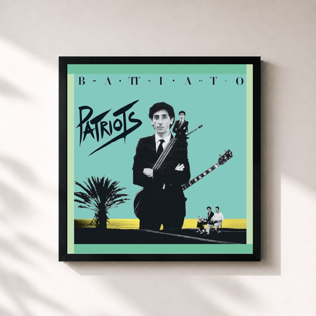 #noir Tableau carré de l'album Patriots (2008 Remastered Edition) de Franco Battiato, cadre noir 32x32 cm