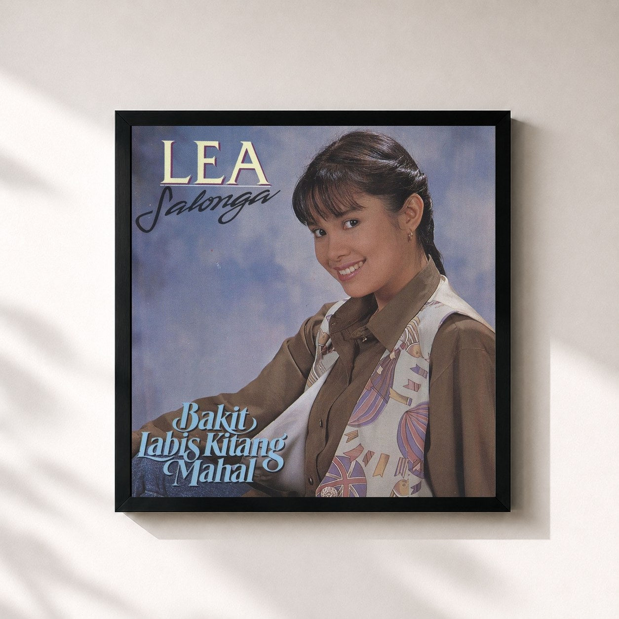 #noir Tableau carré de l'album Bakit Labis Kitang Mahal de Lea Salonga, cadre noir 32x32 cm