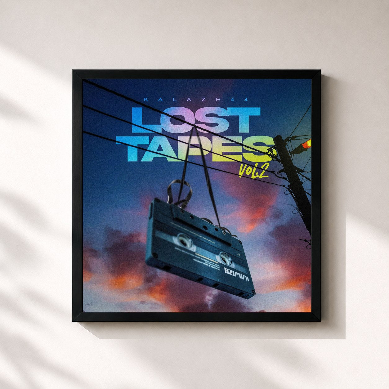 #noir Tableau carré de l'album Lost Tapes, Vol. 2 de Kalazh44, cadre noir 32x32 cm