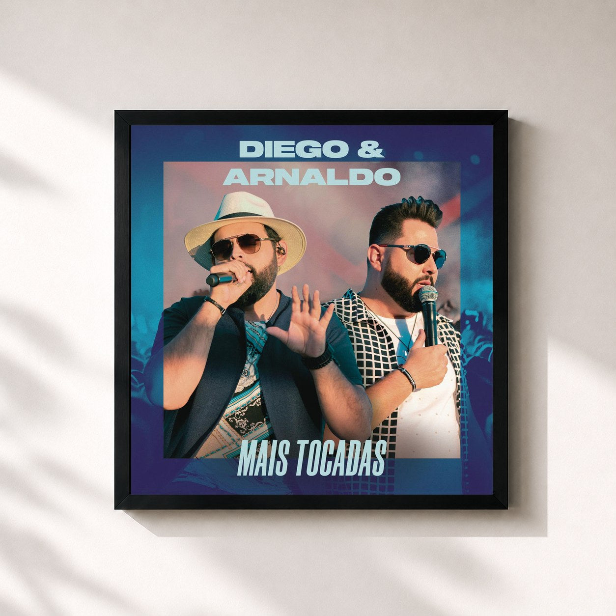 #noir Tableau carré de l'album Diego & Arnaldo Mais Tocadas de Diego & Arnaldo, cadre noir 32x32 cm