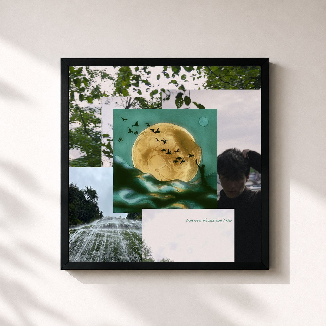 #noir Tableau carré de l'album Tomorrow the sun won't rise de Powfu, cadre noir 32x32 cm