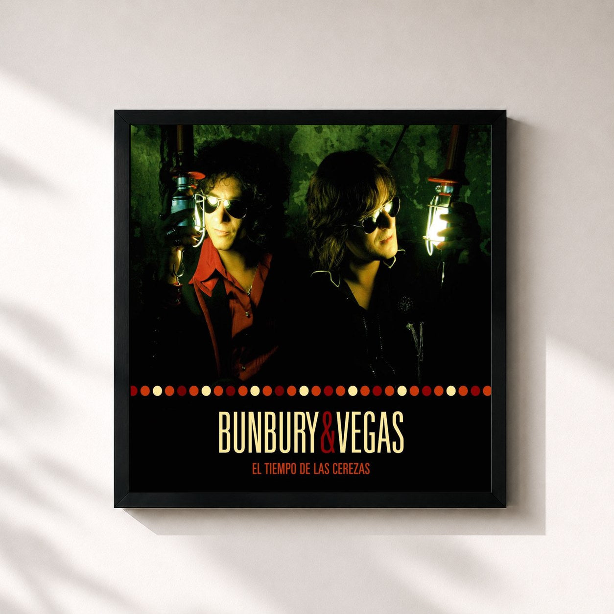 #noir Tableau carré de l'album El Tiempo De Las Cerezas de Bunbury, cadre noir 32x32 cm
