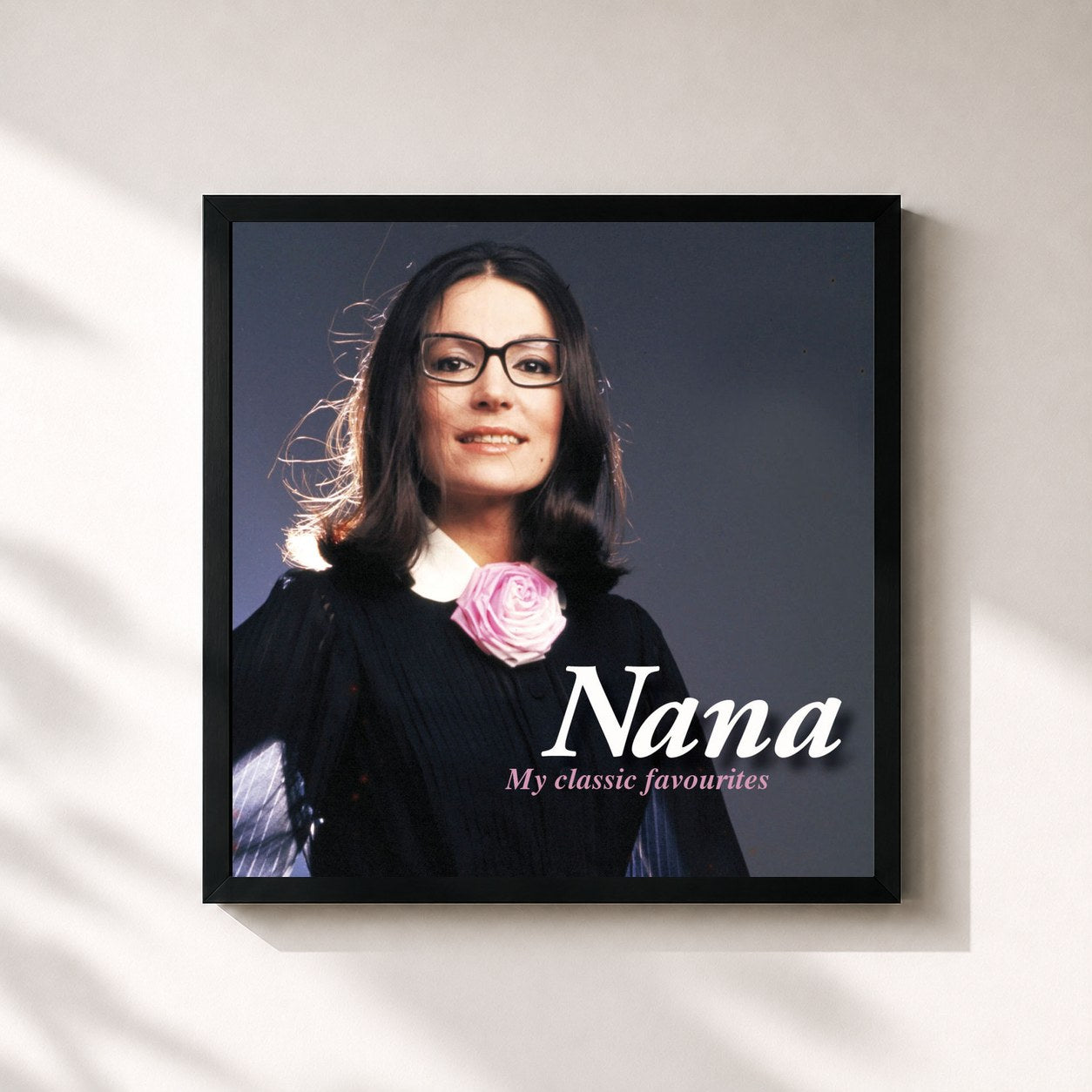 #noir Tableau carré de l'album My Classical Favourites de Nana Mouskouri, cadre noir 32x32 cm