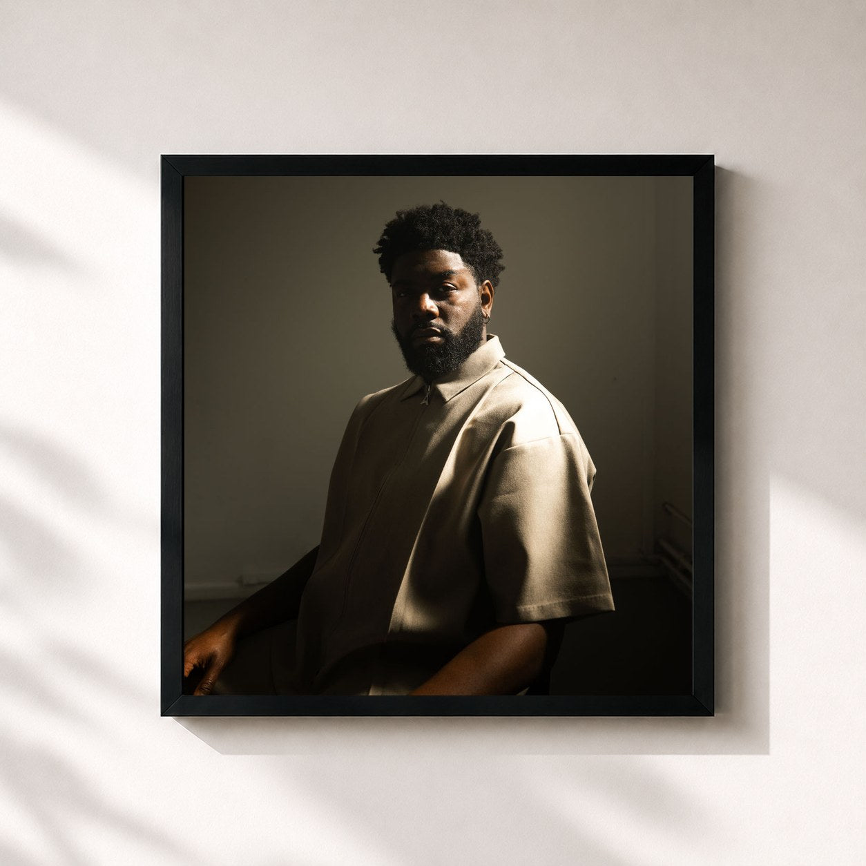 #noir Tableau carré de l'album BENJAMIN de Jake Isaac, cadre noir 32x32 cm