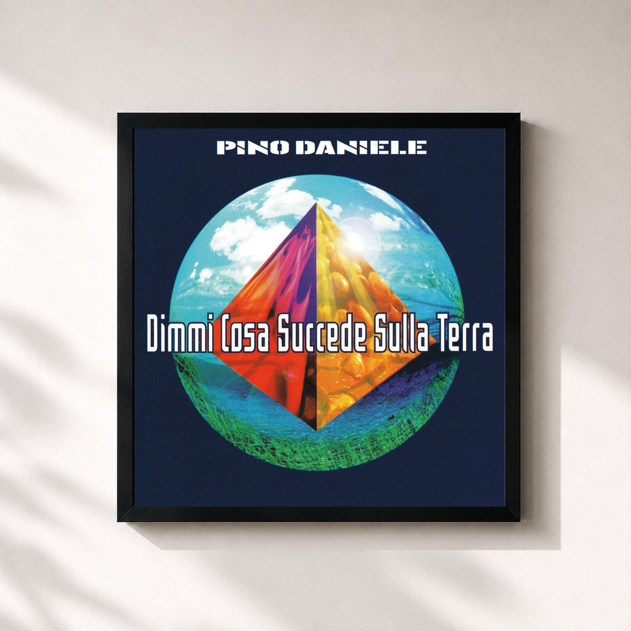 #noir Tableau carré de l'album Dimmi cosa succede sulla terra (Remastered Version) de Pino Daniele, cadre noir 32x32 cm