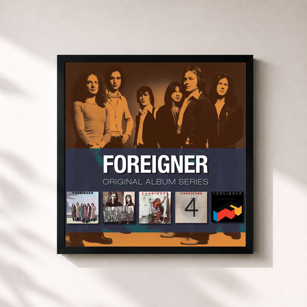 #noir Tableau carré de l'album Original Album Series de Foreigner, cadre noir 32x32 cm