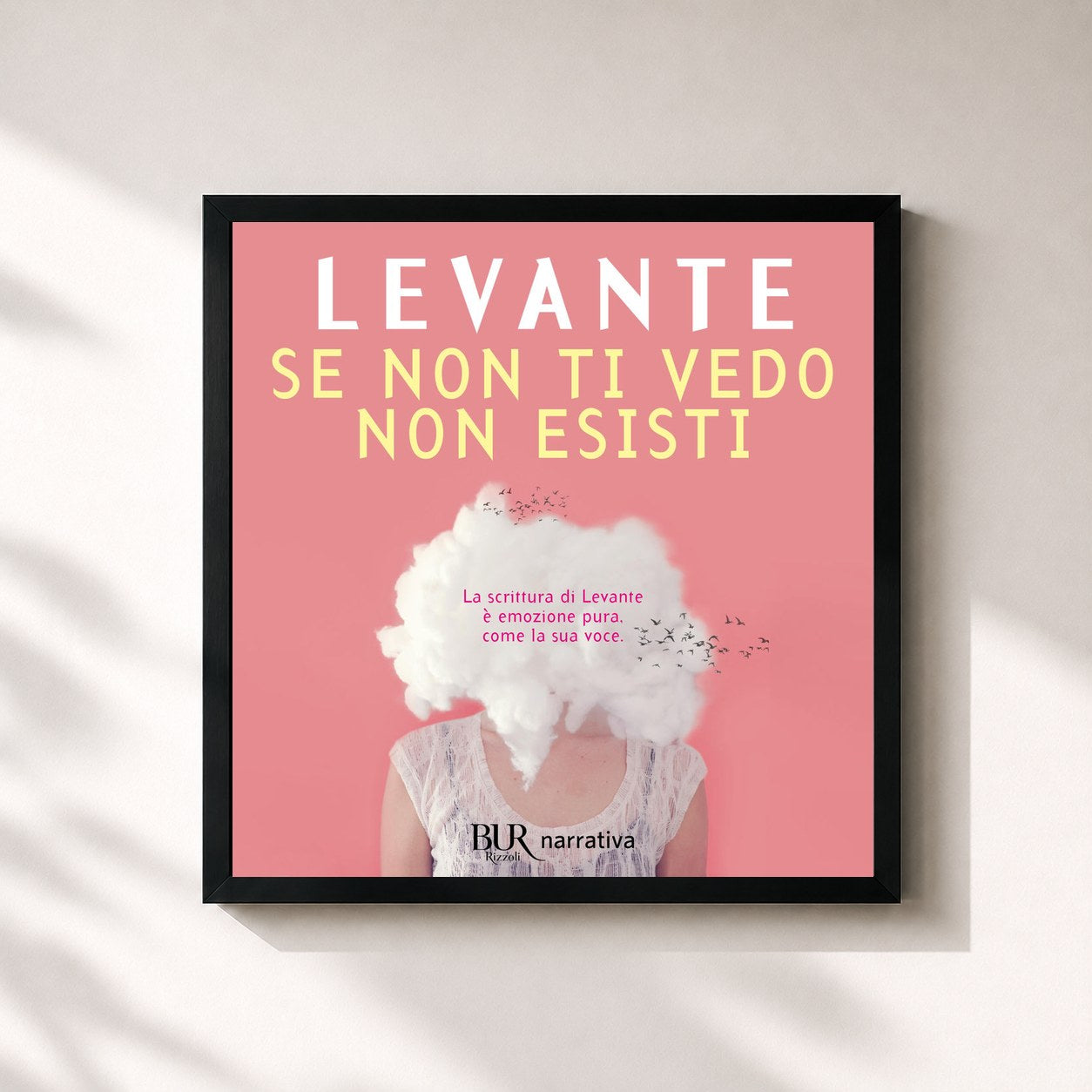 #noir Tableau carré de l'album Se non ti vedo non esisti de Levante, cadre noir 32x32 cm