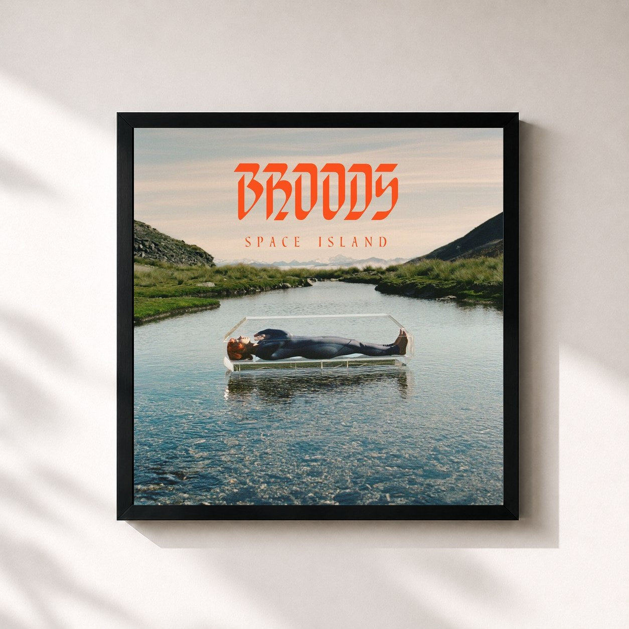 #noir Tableau carré de l'album Space Island de Broods, cadre noir 32x32 cm