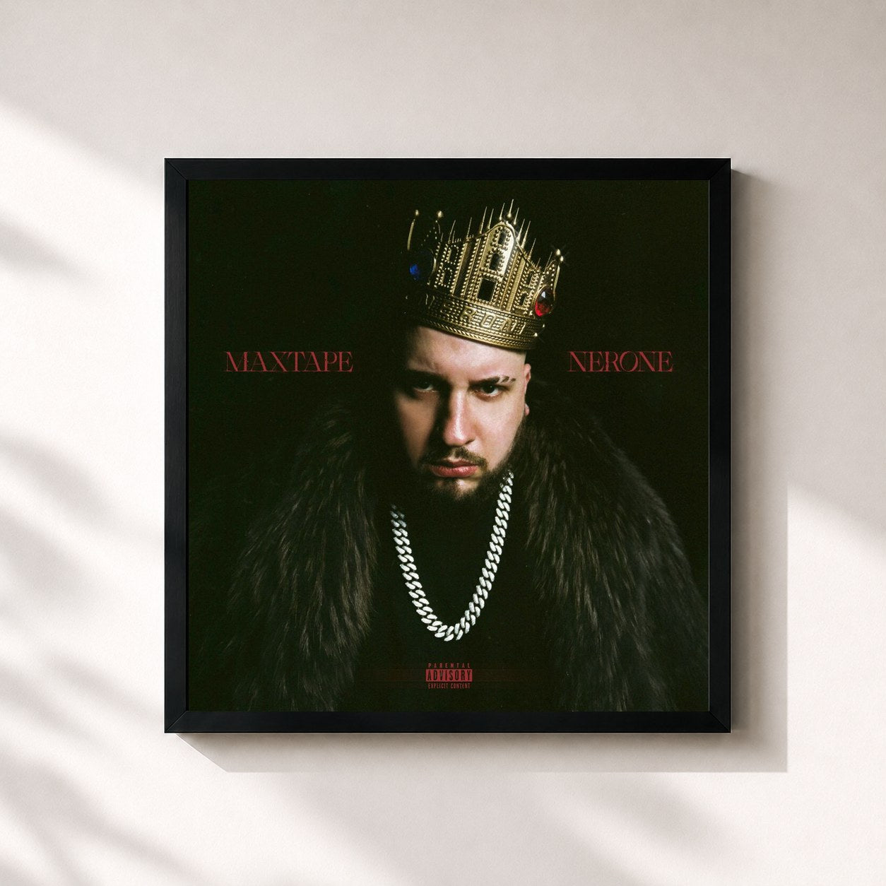 #noir Tableau carré de l'album MAXTAPE de Nerone, cadre noir 32x32 cm