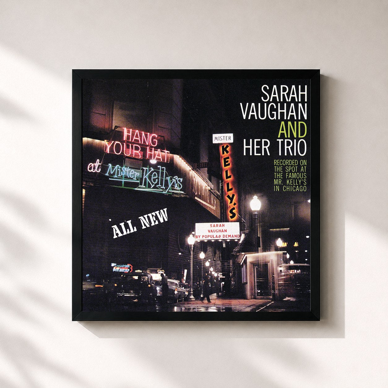 #noir Tableau carré de l'album Sarah Vaughan At Mister Kelly's de Sarah Vaughan, cadre noir 32x32 cm