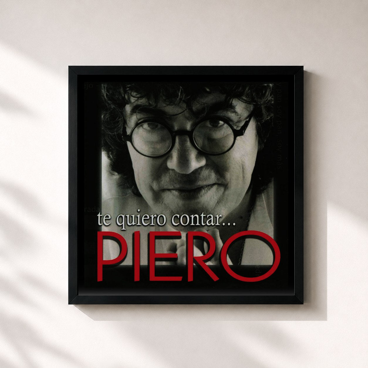 #noir Tableau carré de l'album Te Quiero Contar de Piero, cadre noir 32x32 cm