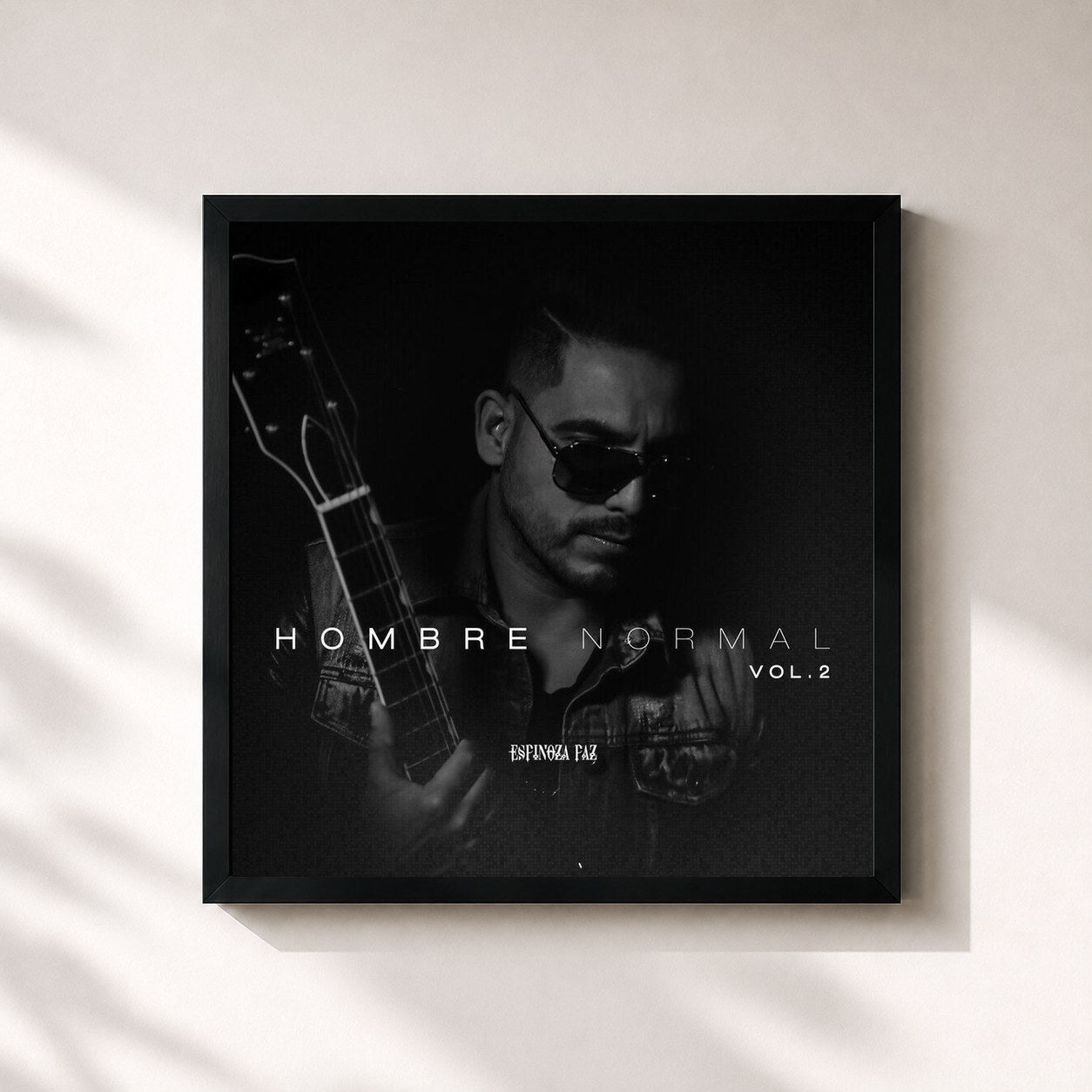 #noir Tableau carré de l'album Hombre Normal, Vol. 2 de Espinoza Paz, cadre noir 32x32 cm