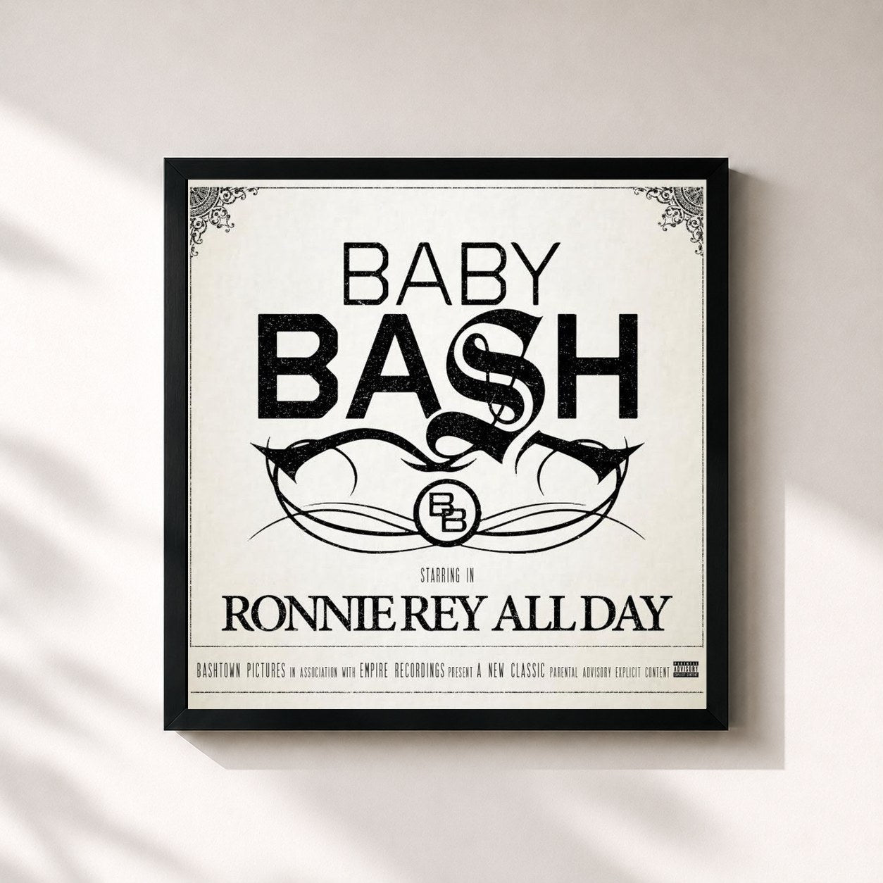 #noir Tableau carré de l'album Ronnie Rey All Day de Baby Bash, cadre noir 32x32 cm