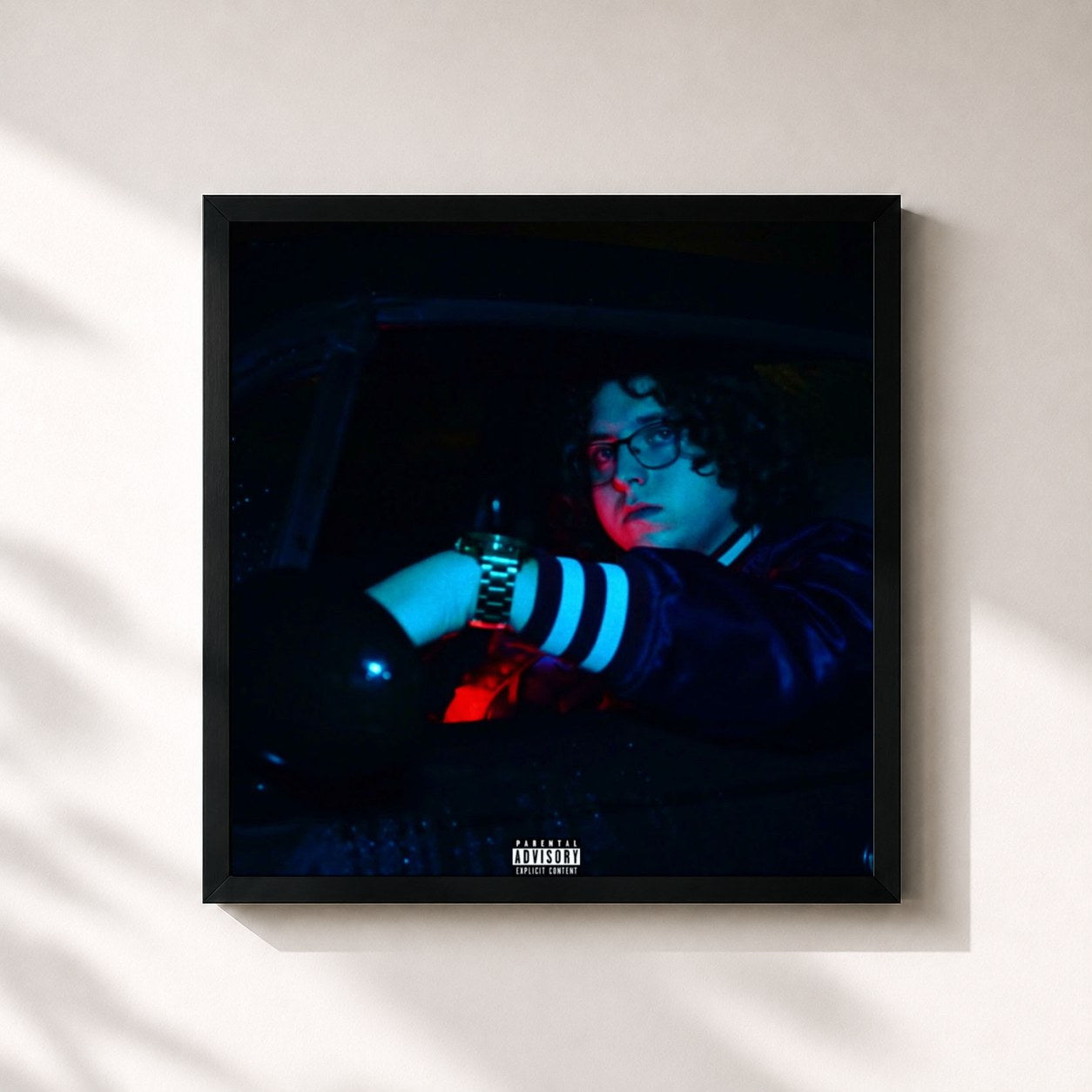 #noir Tableau carré de l'album Pretty Boys Driving Beautiful Cars de Uniqe, cadre noir 32x32 cm