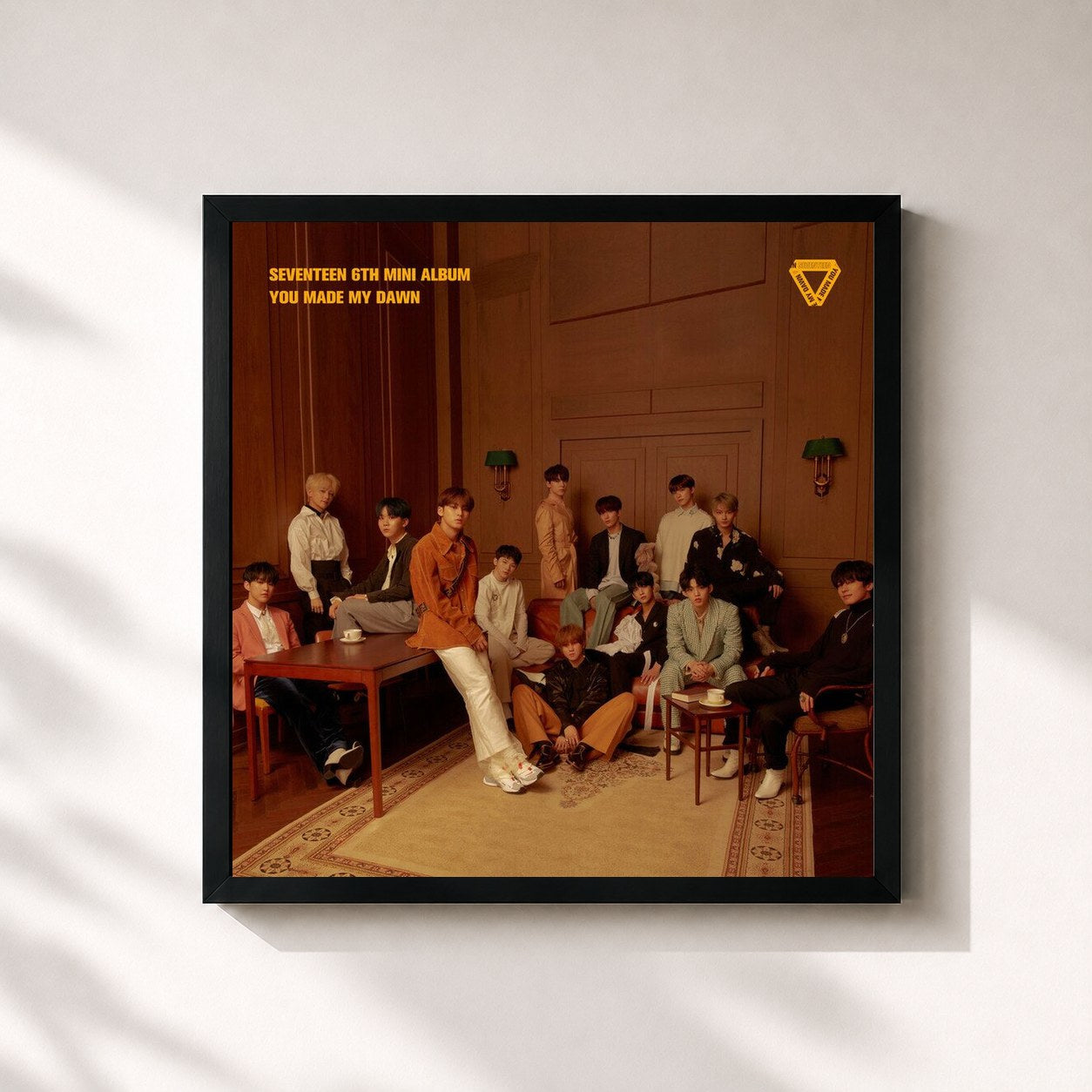 #noir Tableau carré de l'album YOU MADE MY DAWN de SEVENTEEN, cadre noir 32x32 cm