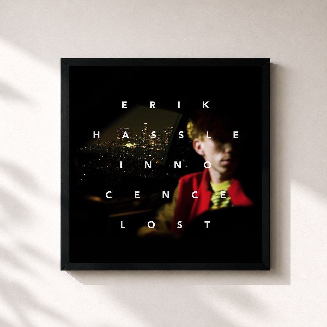 #noir Tableau carré de l'album Innocence Lost de Erik Hassle, cadre noir 32x32 cm