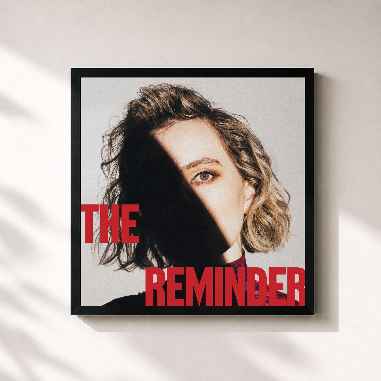 #noir Tableau carré de l'album The Reminder de TAYA, cadre noir 32x32 cm