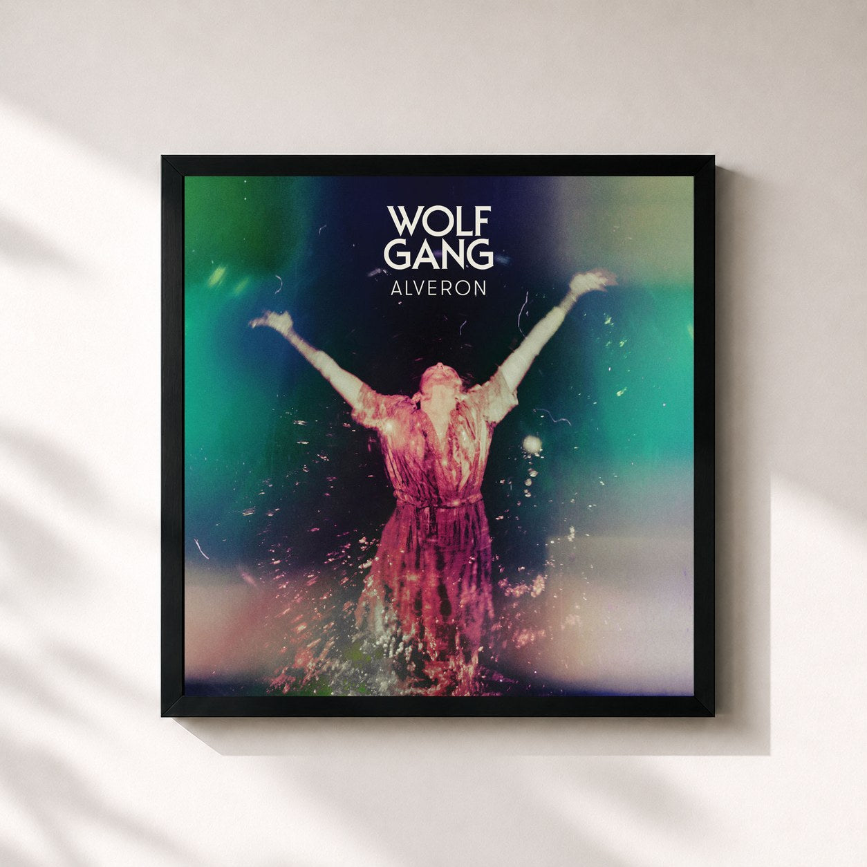 #noir Tableau carré de l'album Alveron de Wolf Gang, cadre noir 32x32 cm