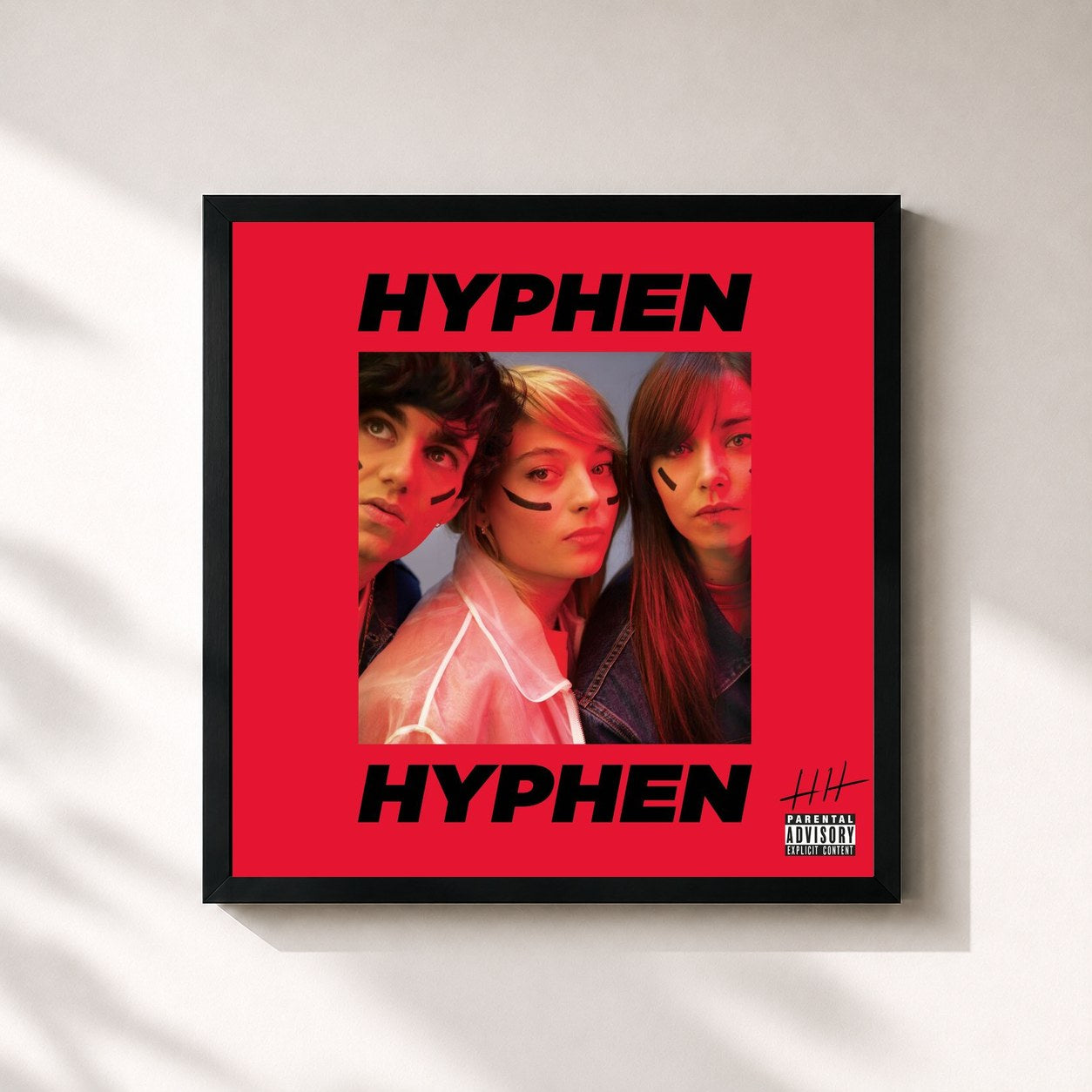 #noir Tableau carré de l'album HH de Hyphen Hyphen, cadre noir 32x32 cm