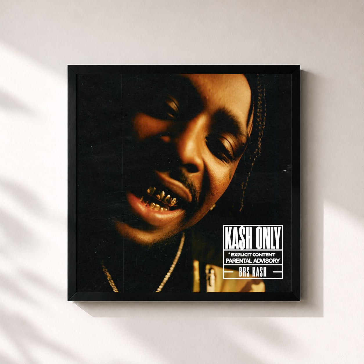 #noir Tableau carré de l'album Kash Only de BRS Kash, cadre noir 32x32 cm