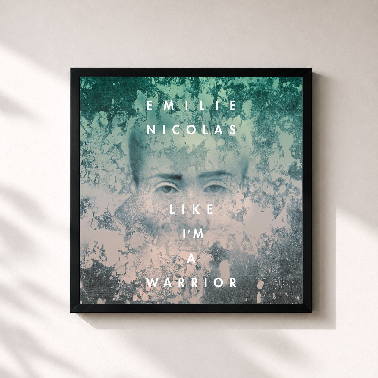 #noir Tableau carré de l'album Like I'm a Warrior de Emilie Nicolas, cadre noir 32x32 cm