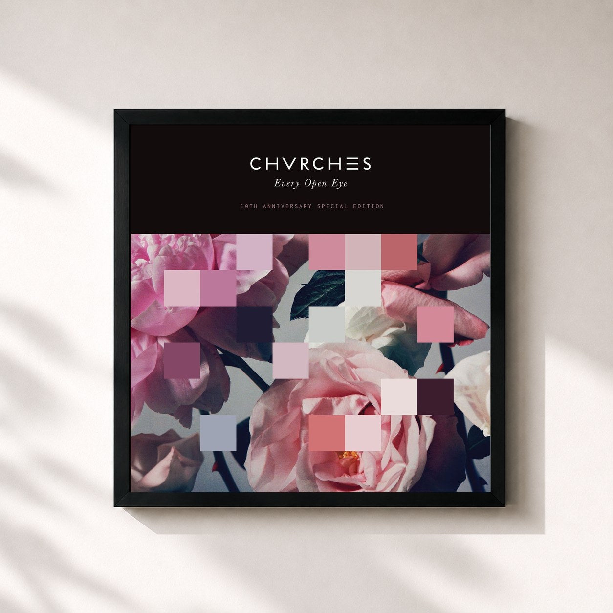 #noir Tableau carré de l'album Every Open Eye (10th Anniversary Special Edition) de CHVRCHES, cadre noir 32x32 cm