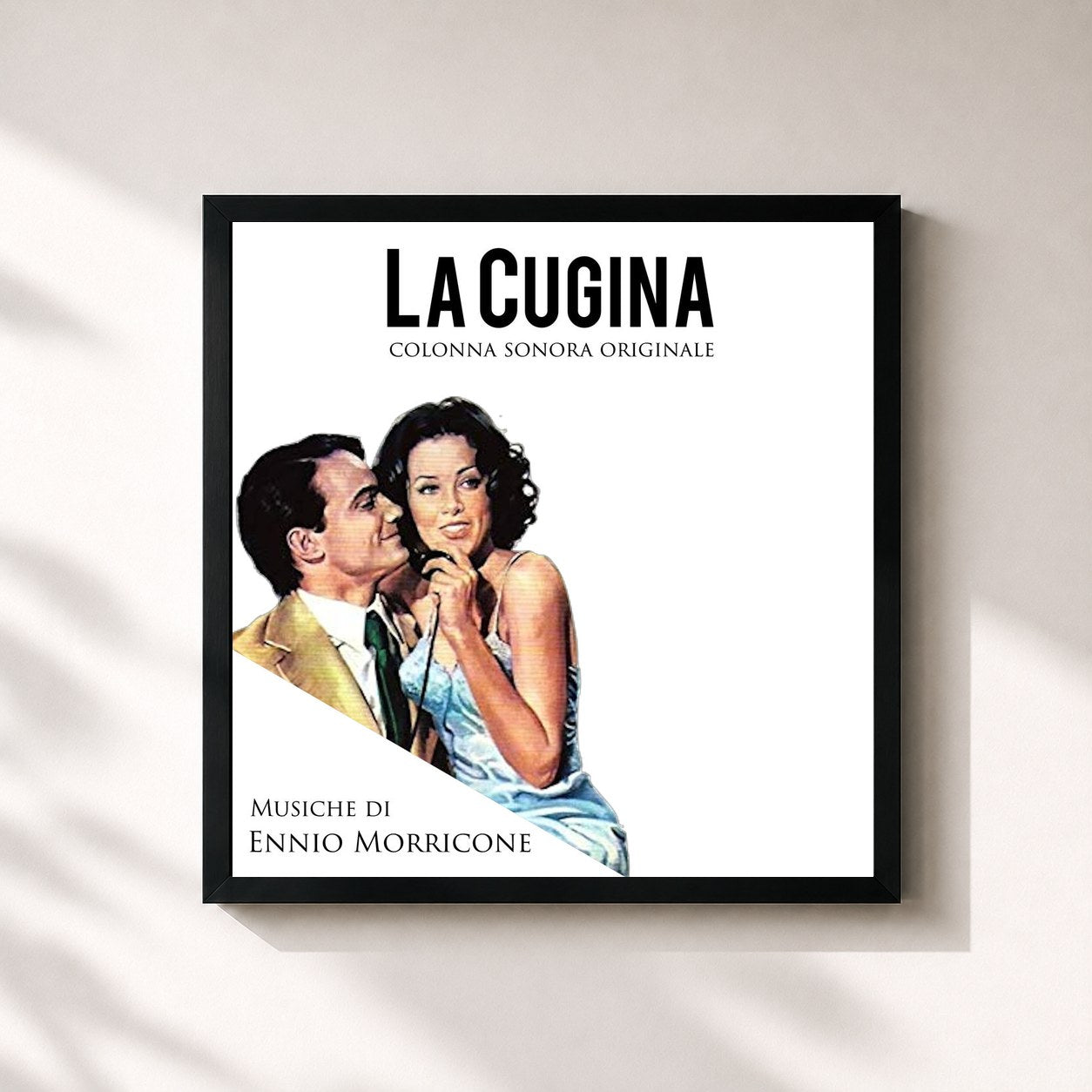 #noir Tableau carré de l'album La Cugina (Colonna sonora originale) de Ennio Morricone, cadre noir 32x32 cm