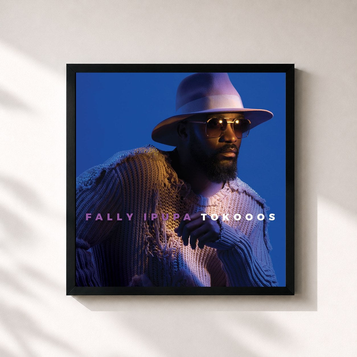 #noir Tableau carré de l'album Tokooos de Fally Ipupa, cadre noir 32x32 cm