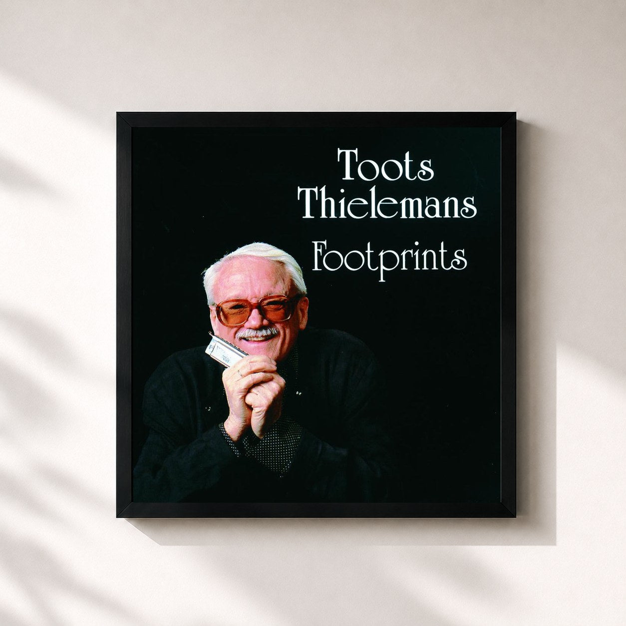 #noir Tableau carré de l'album Footprints de Toots Thielemans, cadre noir 32x32 cm