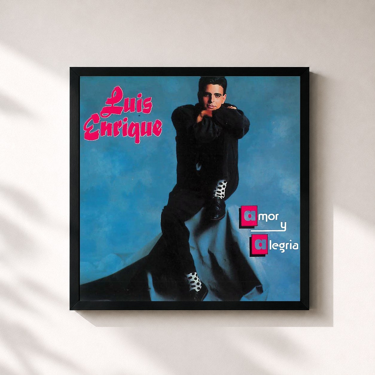 #noir Tableau carré de l'album Amor y Alegría de Luis Enrique, cadre noir 32x32 cm