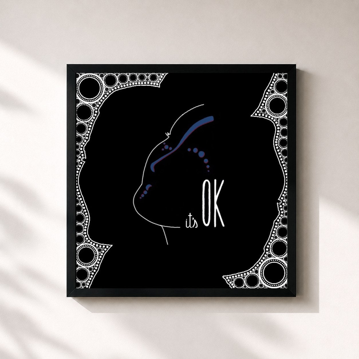 #noir Tableau carré de l'album it's OK de MARO, cadre noir 32x32 cm
